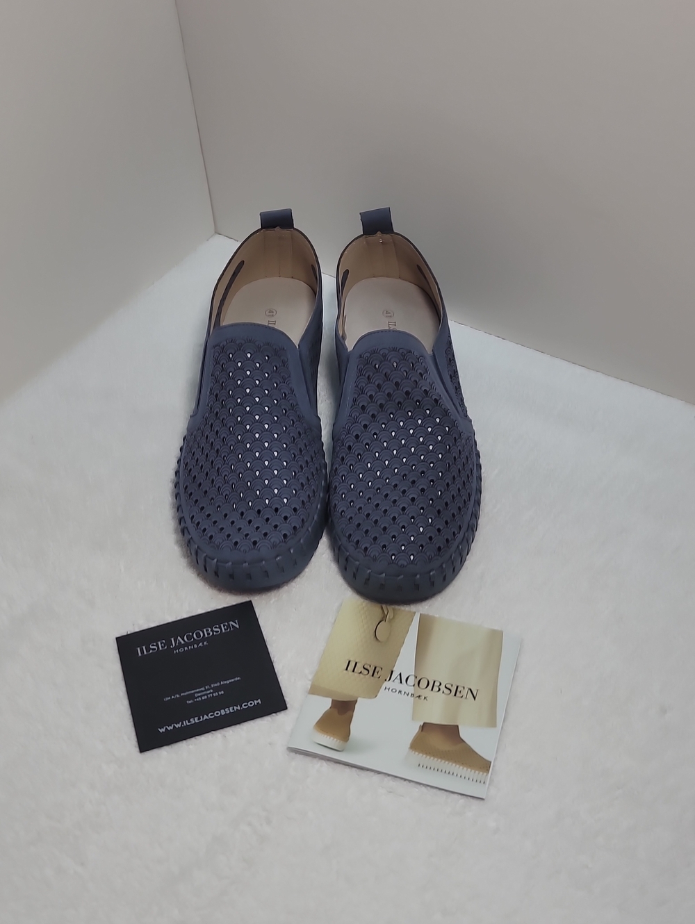 Ilse Jacobsen Navy Perforated Slip-On Loafers- SIZE 41/10.5 - NWT  265